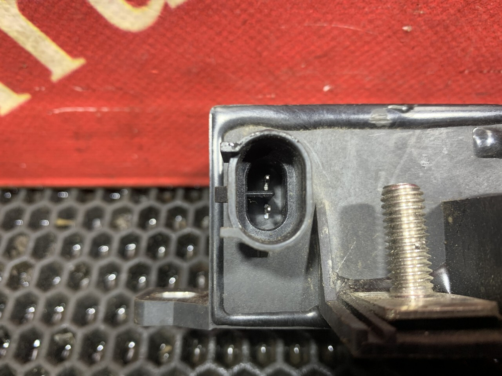 Выключатель массы 2023г