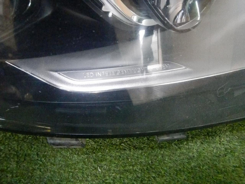 Фара правая Mercedes GLE W166 (2015-2018) LED