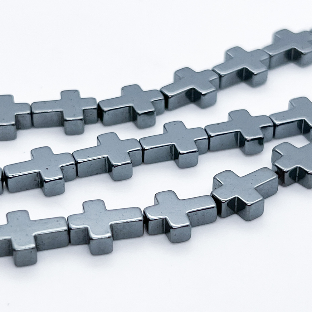 Гематит Крест (имитация), цвет черный, размер около 8*10 мм, цена за 9 шт (1/4 нити)