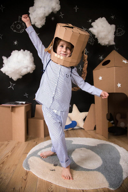 Шерстяной стираемый ковер Lorena Canals Astromouse 100D