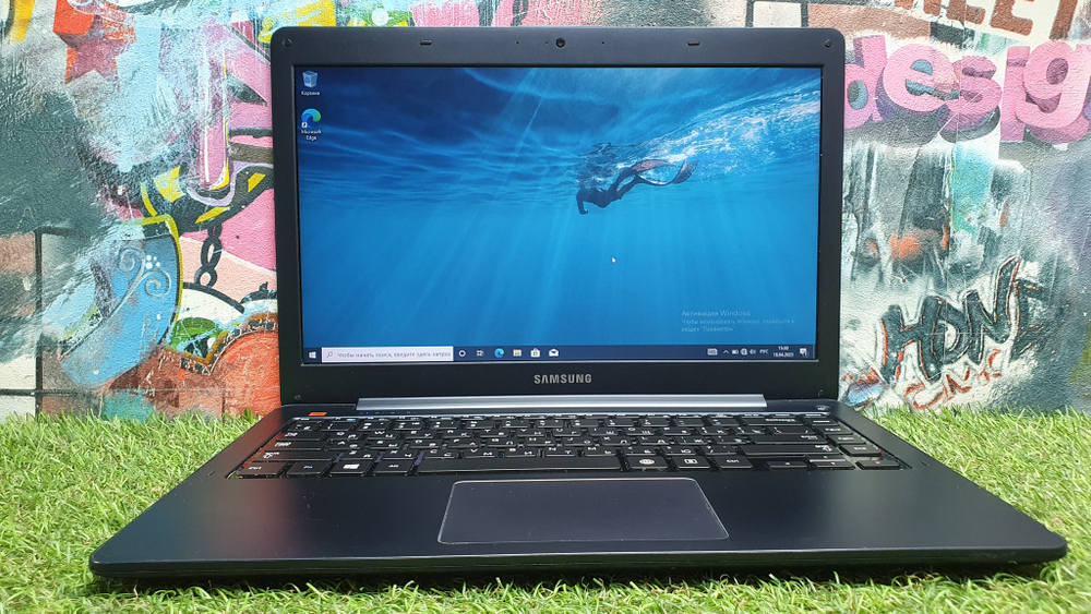 Ультрабук Samsung i5/4 Gb/NP530U4E-K01 [np530u4e-k01ru]/Windows 10