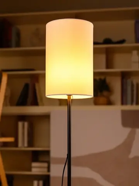 Светильник напольный высокий