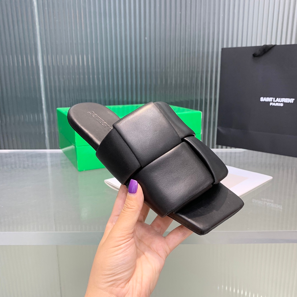 Bottega Veneta Patch Flat Mule
