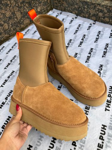 Высокие бежевые угги с неопреновым голенищем