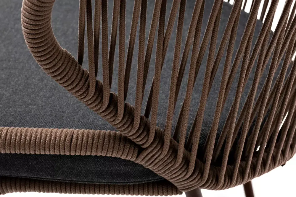 "Милан" стул плетеный из роупа, каркас алюминий коричневый (RAL8016) муар, роуп коричневый круглый, ткань темно-серая 027