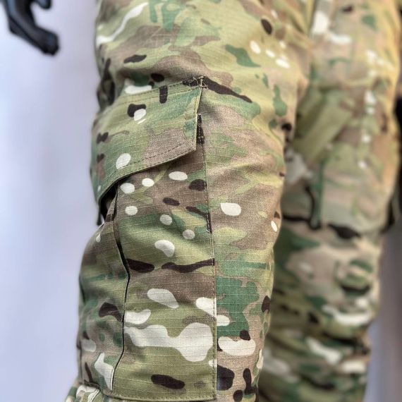 Костюм «UNCOMPROMISSING TO CLASSICS»