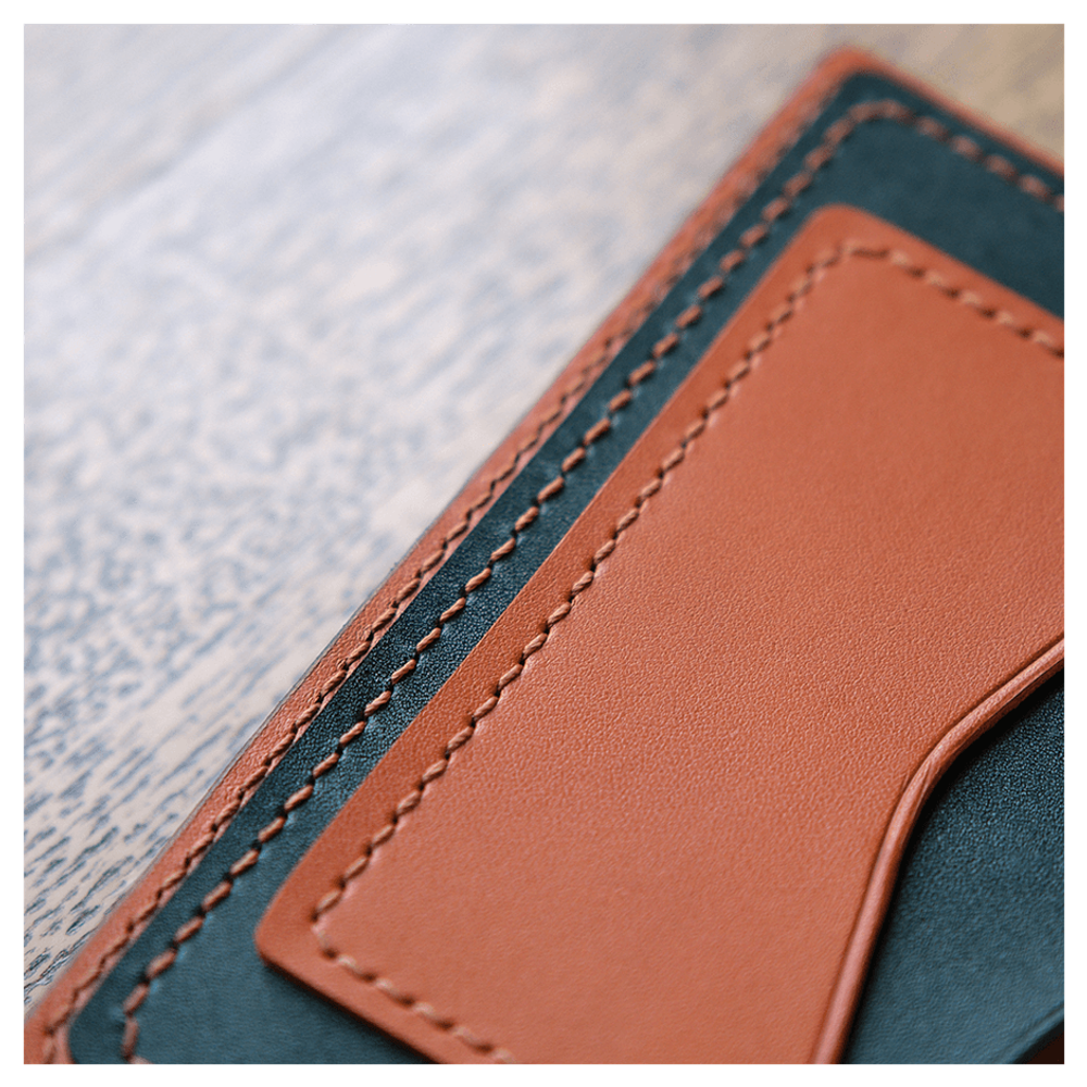 Кожаная обложка на паспорт «Тигр»