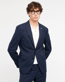 Мужской костюм в полоску Б73