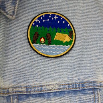 Нашивка термоаппликация на одежду и на рюкзак. Bear party. Горы, Путешествия