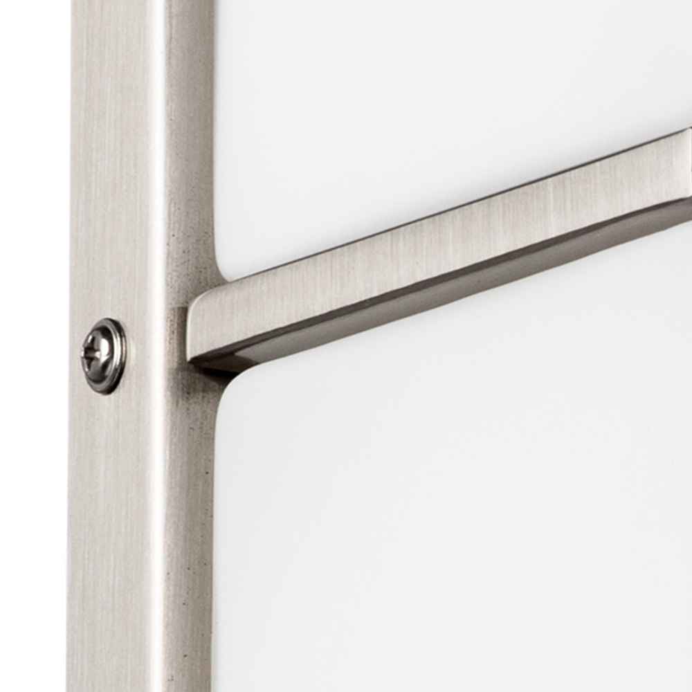 805620 Светильник настенный QUBICA 2х40W E14 НИКЕЛЬ/БЕЛЫЙ