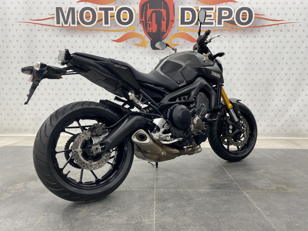 Yamaha MT-09 2015