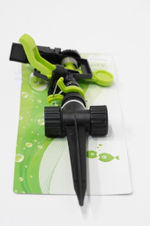 ПЛАСТИКОВЫЙ ПУЛЬСИРУЮЩИЙ СПРИНГЛЕР НА ШИПЕ HOSE WORLD GE0011