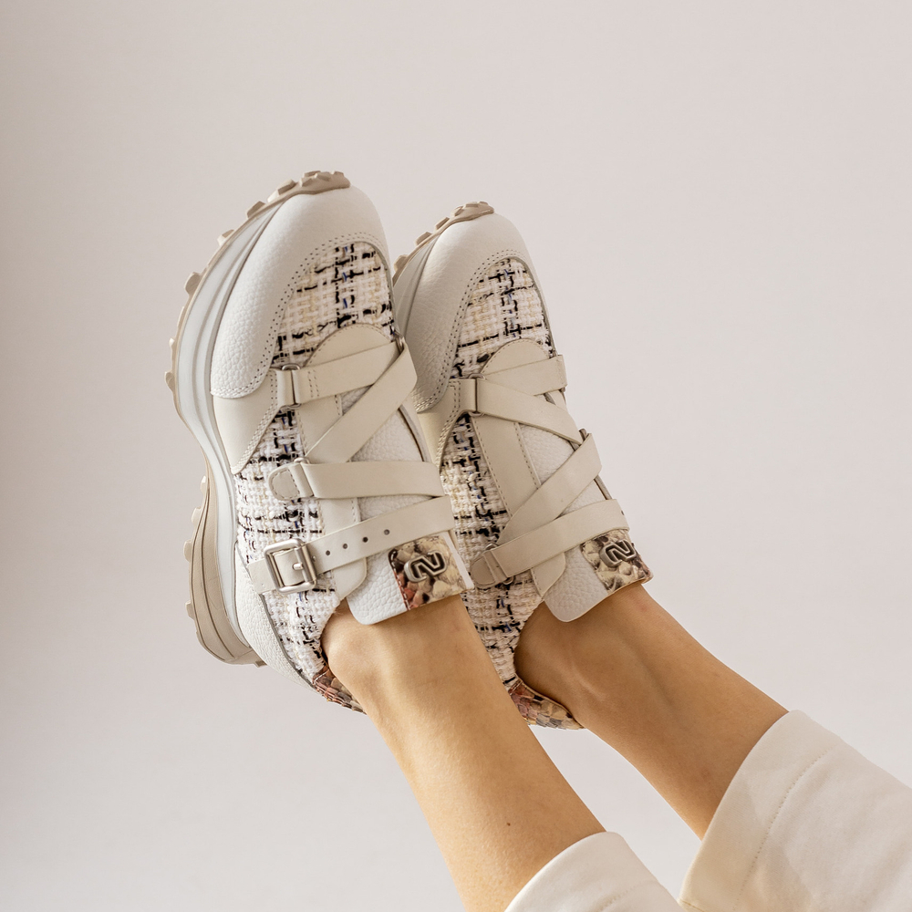 Кроссовки из натуральной кожи с вставками из твида