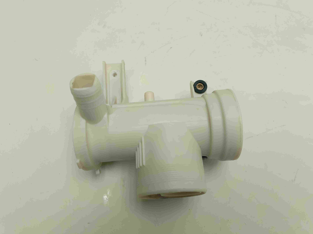LS60840L кт224 Улитка сливного насоса для стиральной машины AEG LS60840L б/у