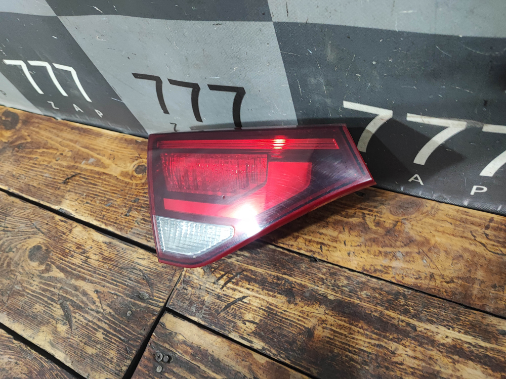 Фонарь зaдний левый Kia Rio 4 X-Line 20-нв Б/У Оригинал 92403H0700