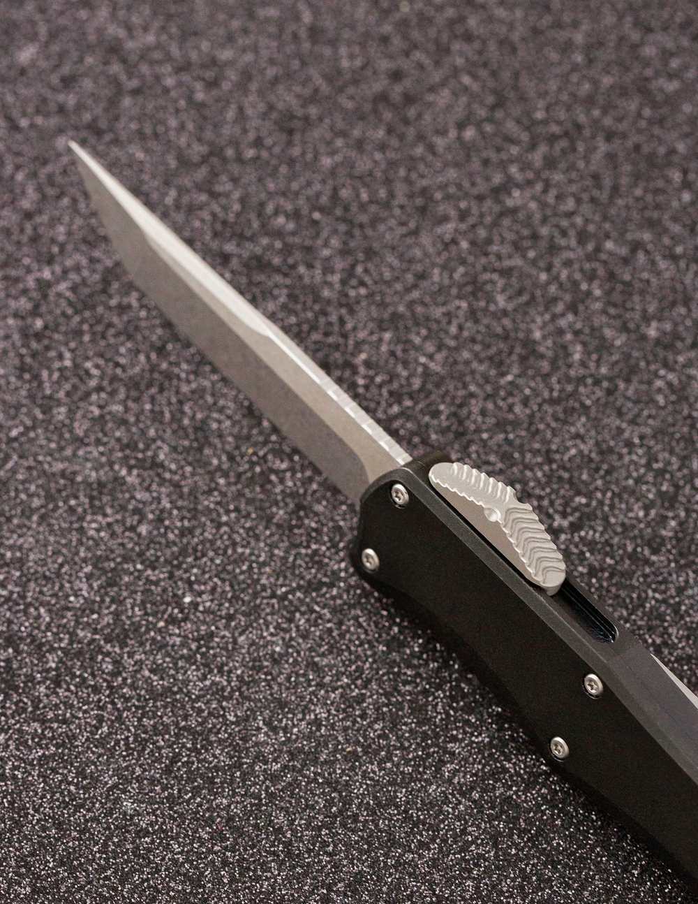 Автоматический складной нож SteelBro Freya Tanto Stonewash VG-10