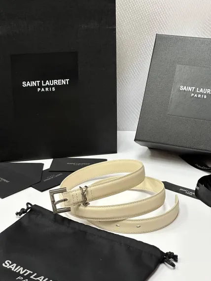 Ремень SAINT LAURENT с пряжкой CASSANDRE из зернистой кожи