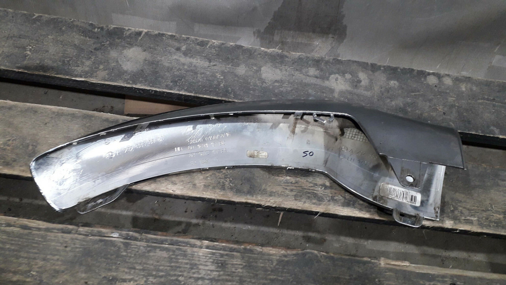 Накладка переднего бампера Mercedes GLE (C292) 15-19 Б/У Оригинал A2928850300