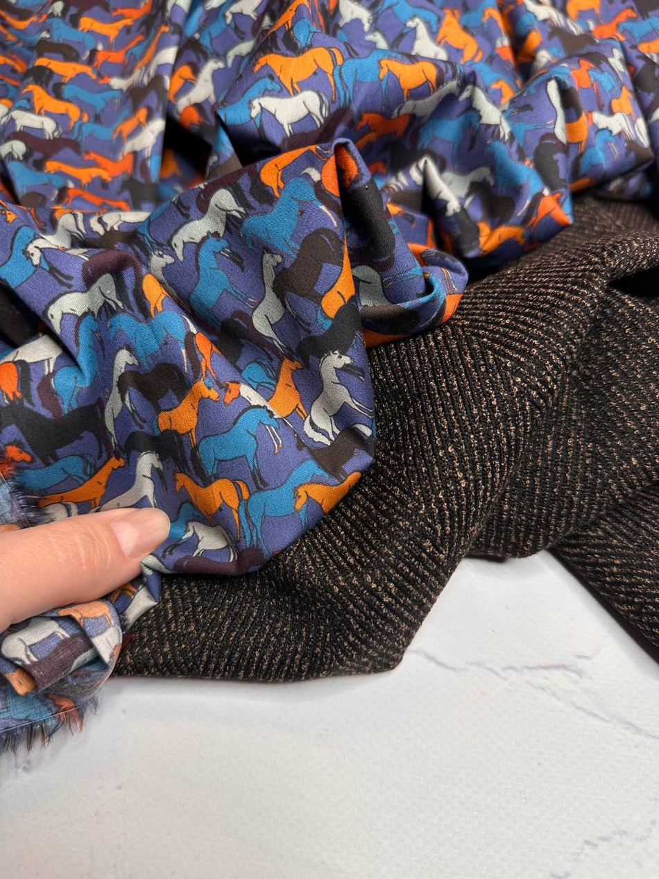 Костюмно-плательный смесовый твид букле (Piacenza, 55%шерсть/11%полиамид/34%вискоза, Темный мускат с золотой пылью/крупная елочка, 152, 336 гр/м2)