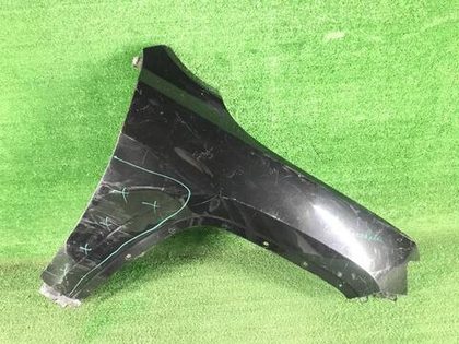 Крыло переднее правое Jeep Grand Cherokee WK2 (2010-2022)