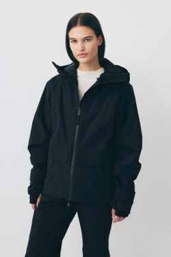 H&M Утепленная горнолыжная куртка StormMove™, черный