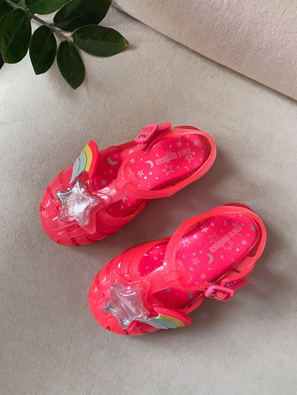 Новые сандалии Mini Melissa, 24