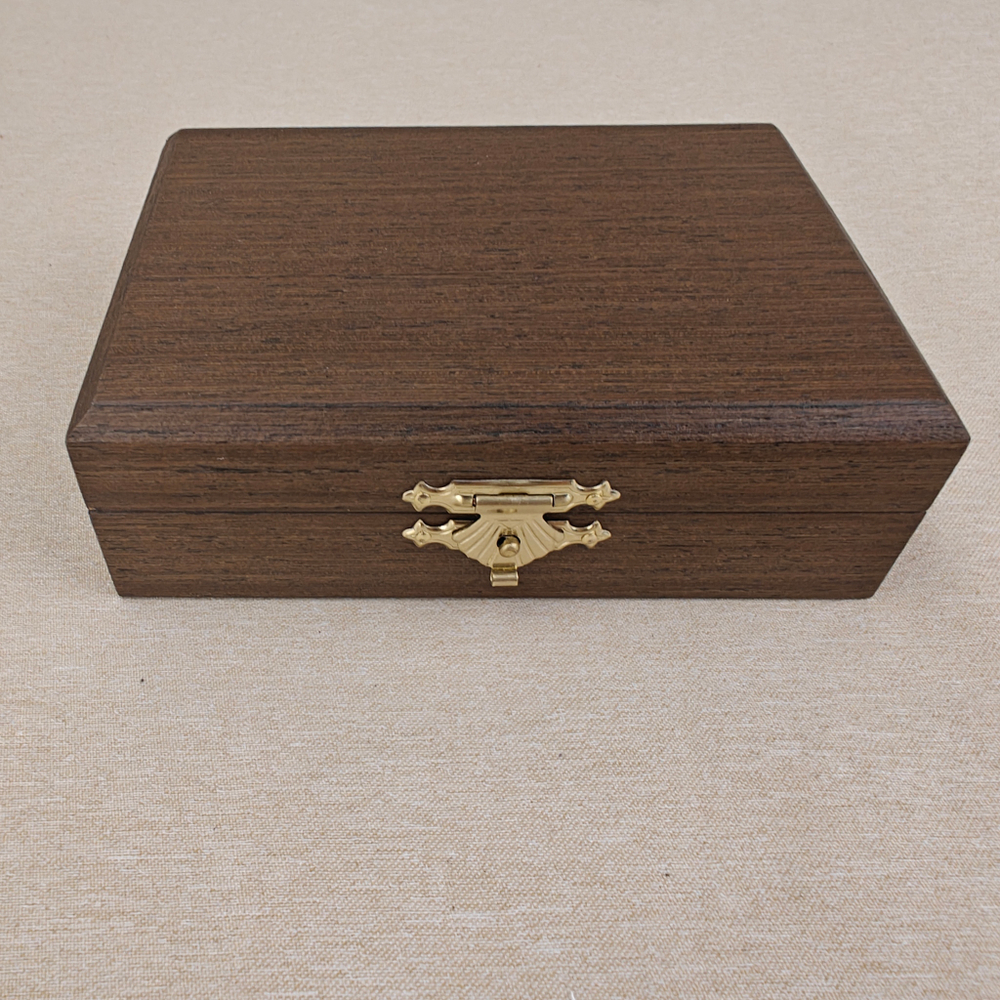 Визитница металлическая персональная "Русские березки" (ручная роспись Палех)