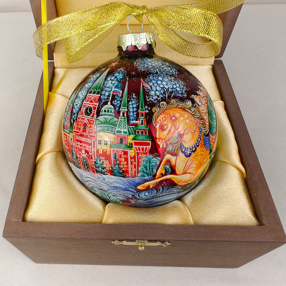 Шар новогодний с круговой росписью Палех "Тройка. Москва" в футляре