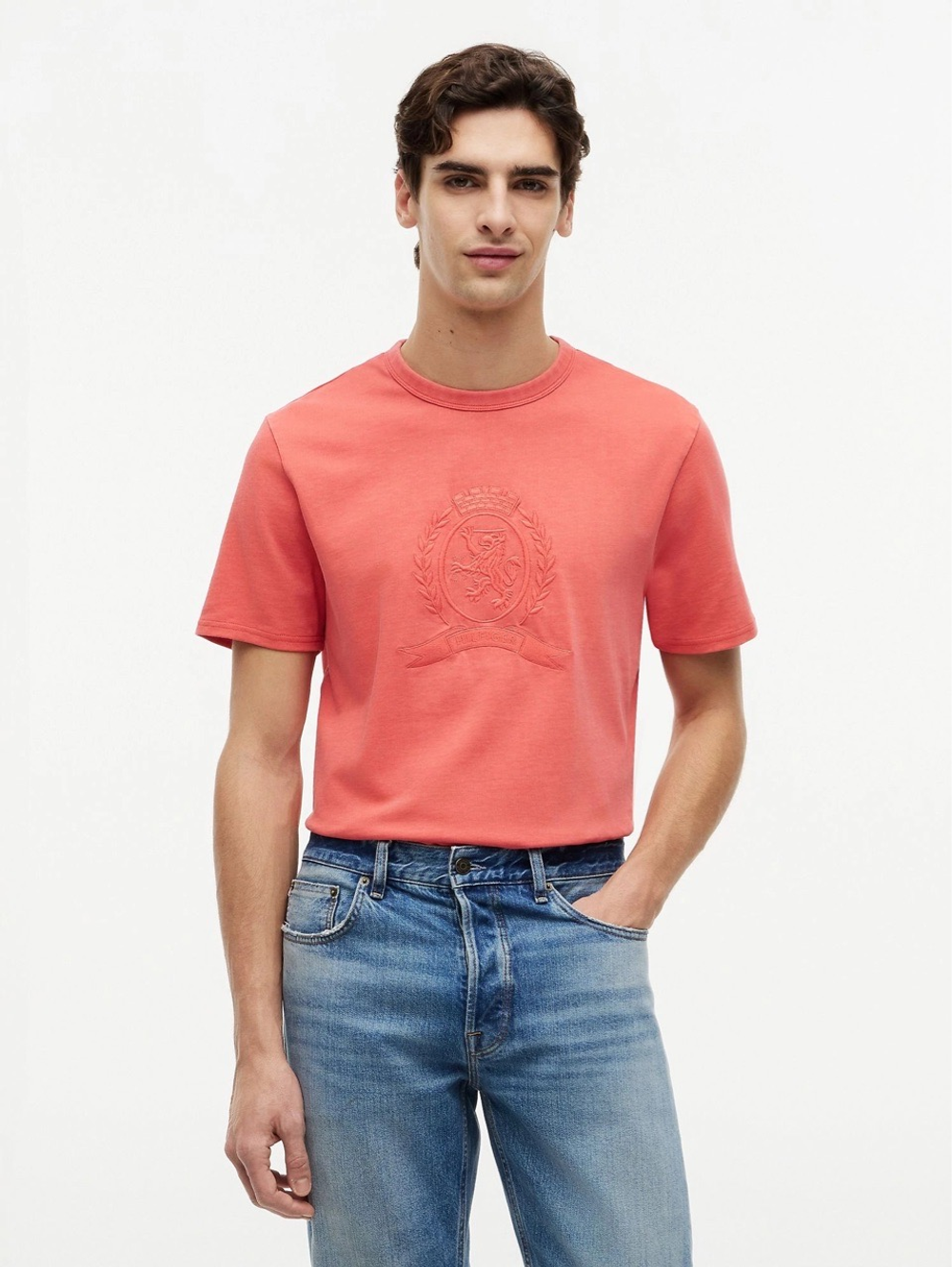 Футболка Tommy Hilfiger Laurel Leaf Logo Garment- Dyed Coral