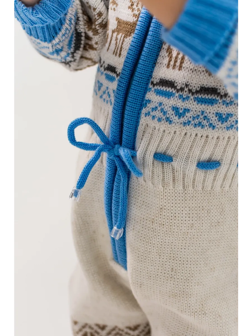 Комбинезон вязаный