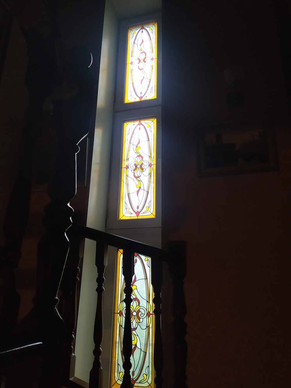 Витражи , UV фотопечать , объёмная UV фотопечать , ультратонкие ( 7 мм ) световые панели.