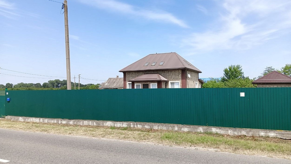 Дом на берегу реки в х.Бараниковский, Славянского района
