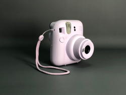 FujiFilm Instax Mini 12