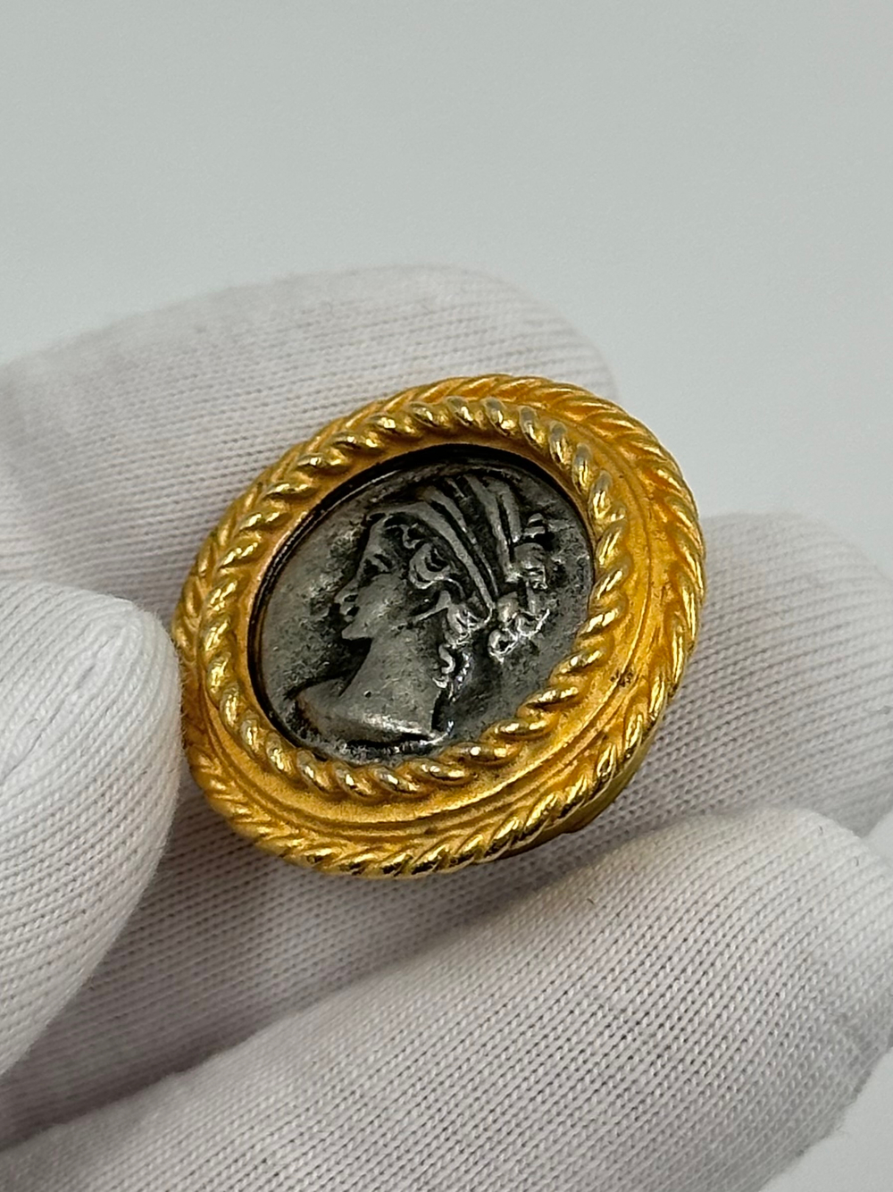 Накладка на пуговицу