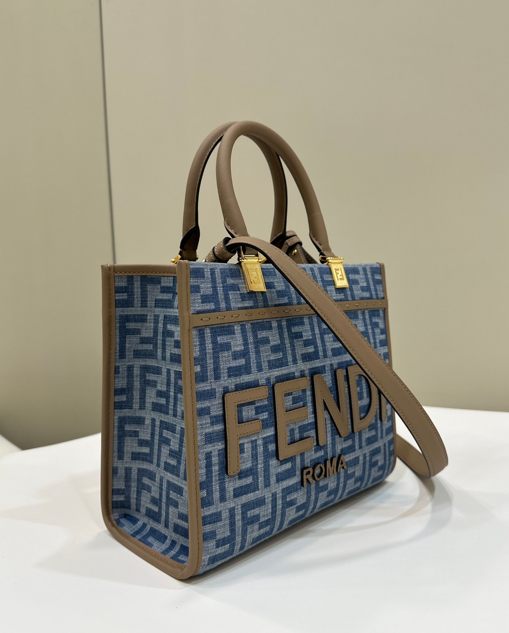 Fendi Sunshine Small 25 cm
