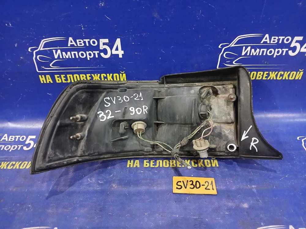Стоп правый TOYOTA CAMRY 1994
