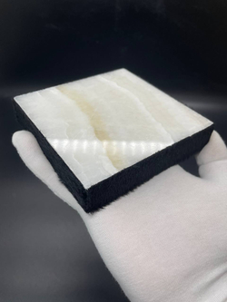 Подставка каменная белая