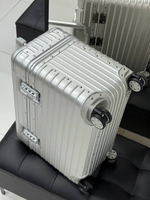 Чемодан Rimowa