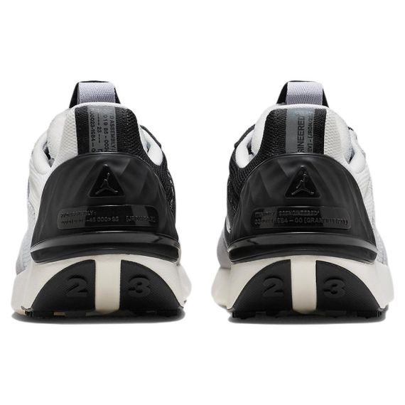 Джордан Грэнвилл Про Вселенскую книгу Низкий Уровень в Москве