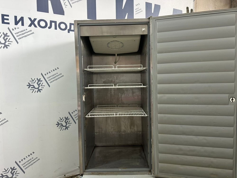Шкаф холодильный АRIADA из нержавеющей стали 750 л.