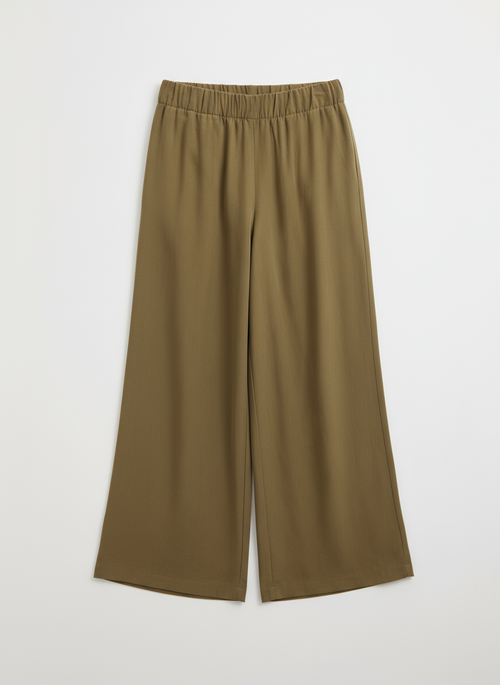 Широкие брюки-кюлоты на резинке