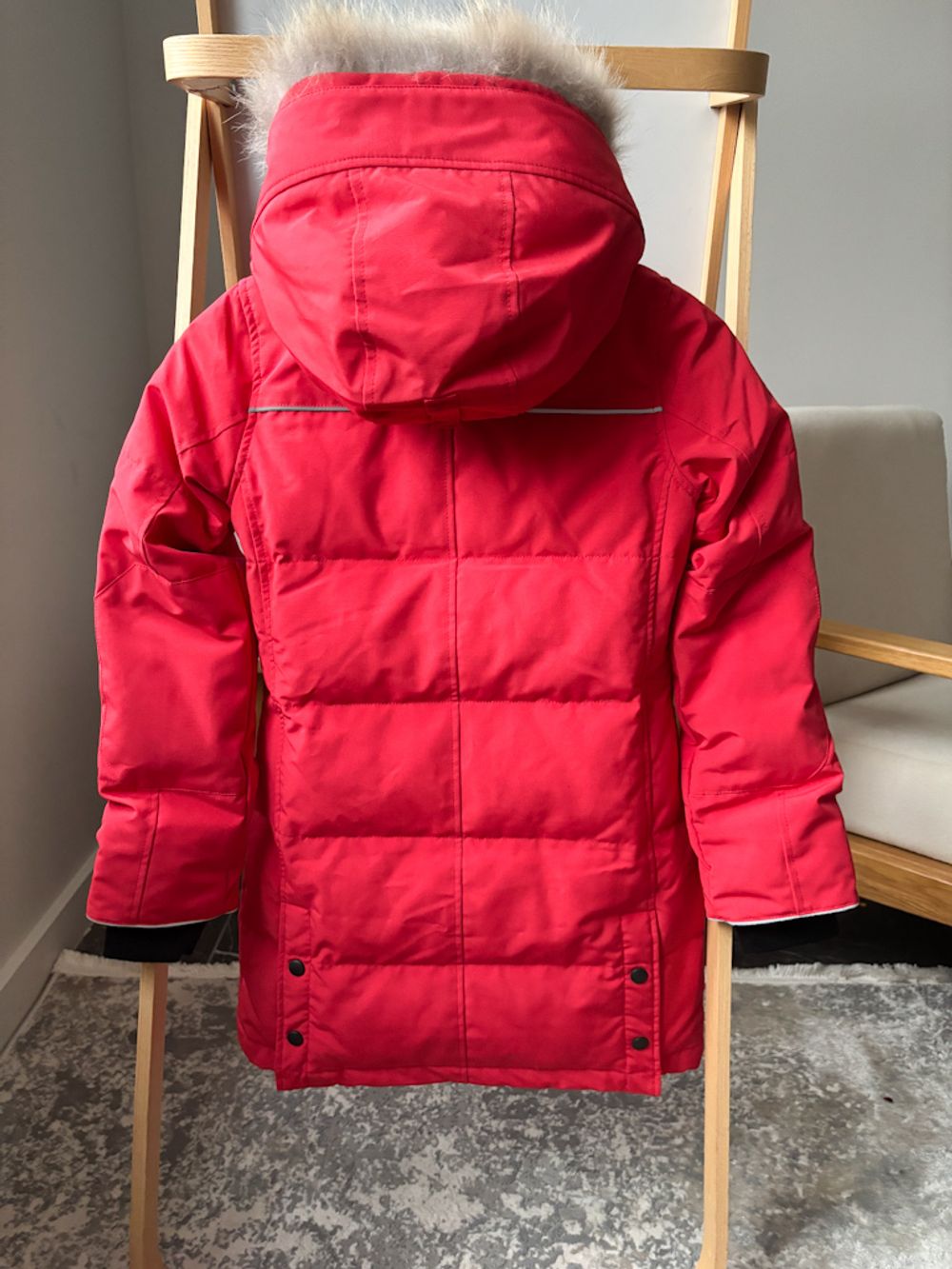 Новая пуховая куртка Canada Goose, 146