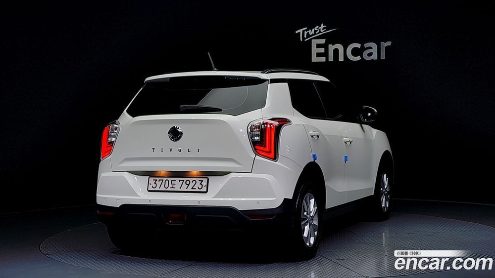 KG Mobility (Ssangyong) Very New Tivoli Дизель 1.6 2WD (05.2020)