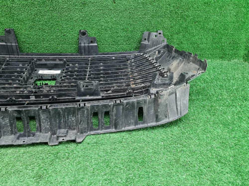 Решетка радиатора Tank 500 (2021-н.в.)