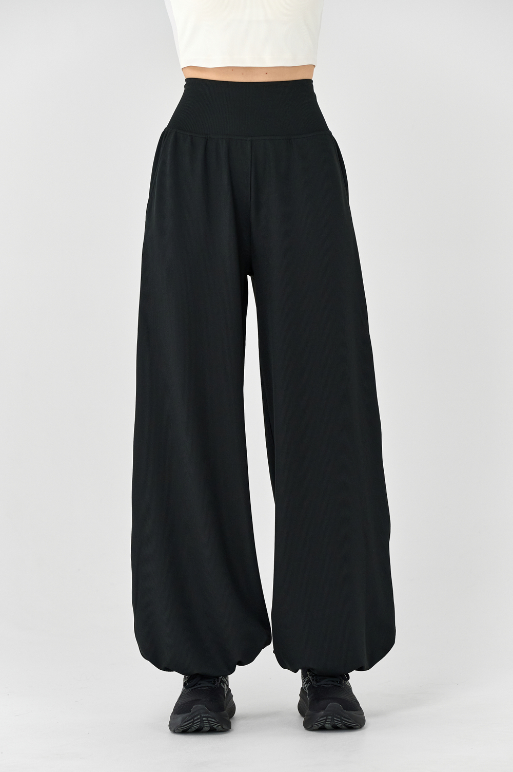 Брюки макси с манжетами с карманами