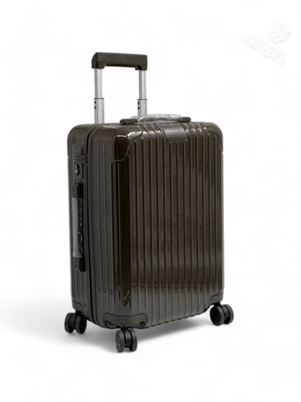 Дорожный чемодан Rimowa