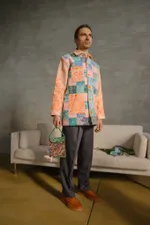 Купить Куртка Soeurs с Оранжевыми Пуговицами/Orange Buttons Jacket оранжевая Куртка Soeurs с Оранжевыми Пуговицами/Orange Buttons Jacket оранжевая