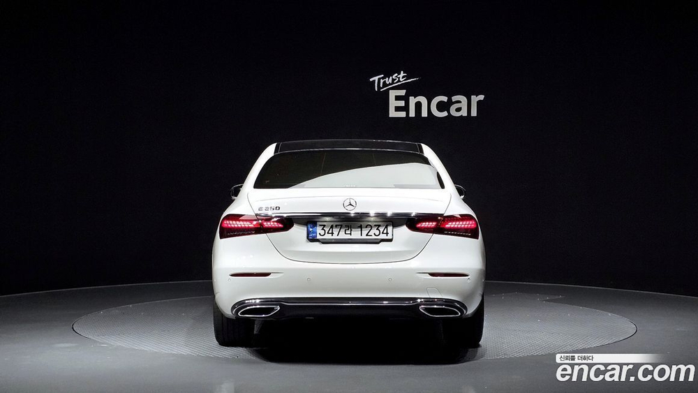 Mercedes-Benz E-Class W213 E250 Avangarde (03.2021)