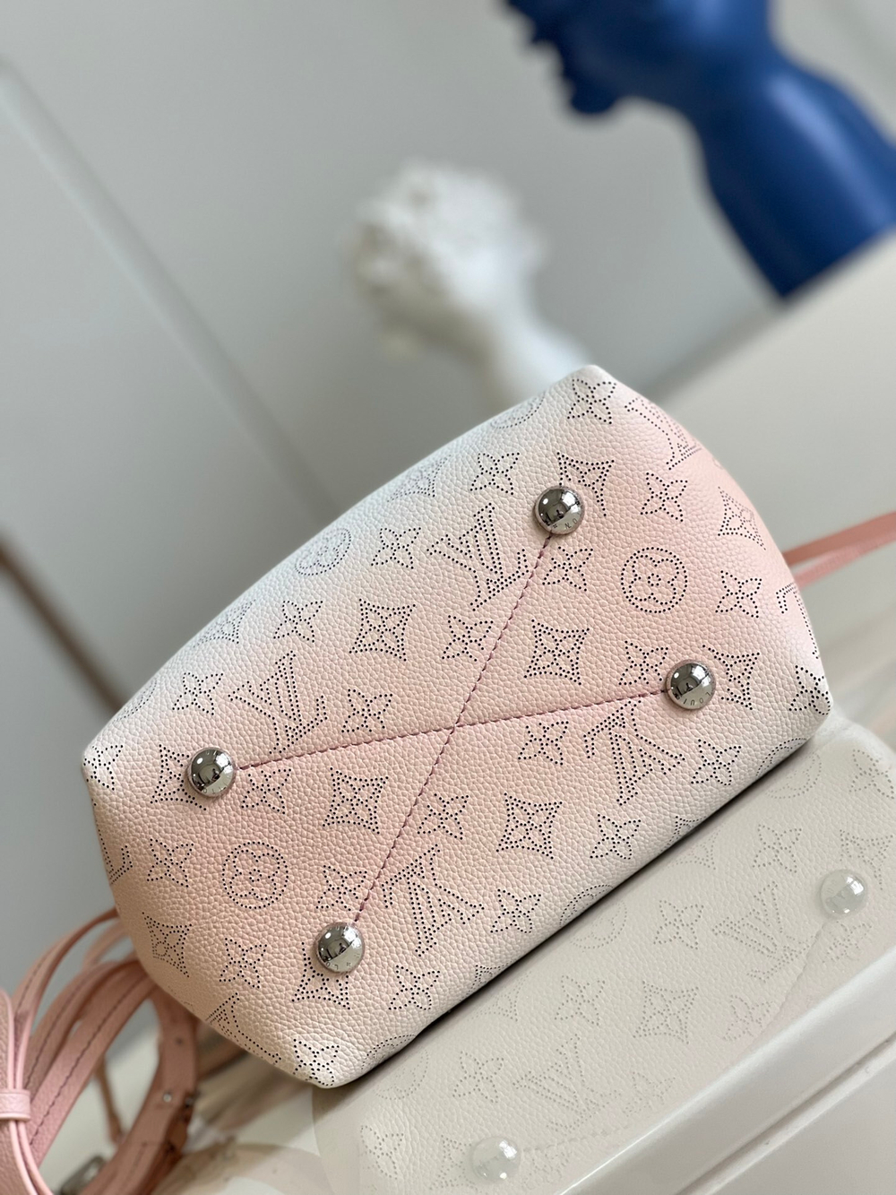 Louis Vuitton Bella