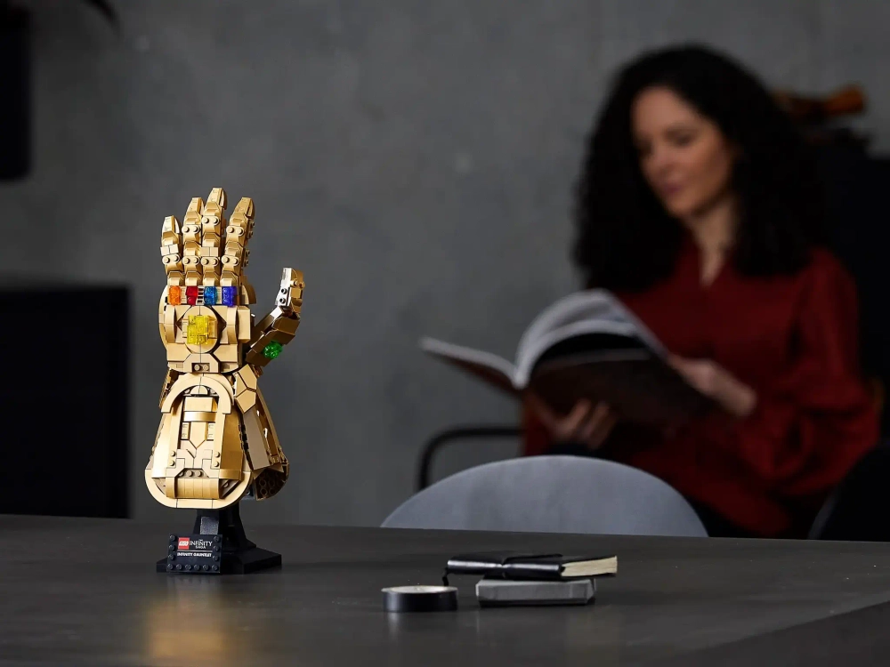 Конструктор LEGO Marvel 76191 Перчатка бесконечности